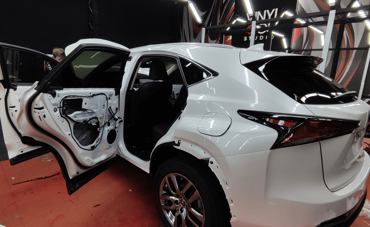 Lexus NX200