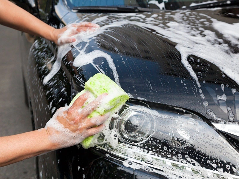 Как мыть машину, оклеенную плёнкой?
