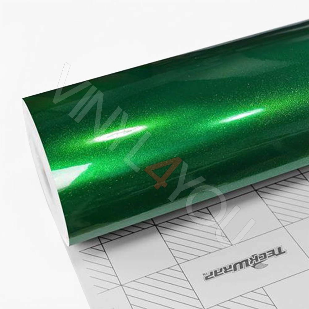 Пленка Зеленый глянцевый металлик TeckWrap RB26 - Ruby Green